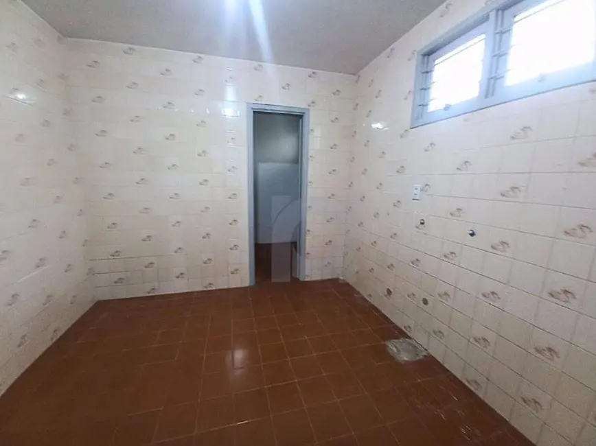 Casa com 3 quartos à venda e para alugar, 290m2 em Centro, Sao Leopoldo - RS - imagem 7 Foto 7 de Casa com 3 quartos à venda e para alugar, 290m2 em Centro, Sao Leopoldo - RS
