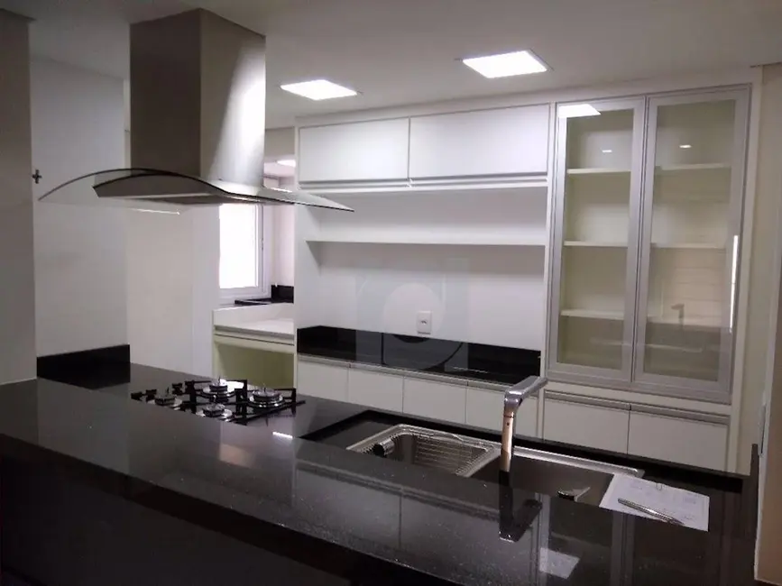 Apartamento com 3 quartos à venda, 140m2 em Centro, Novo Hamburgo - RS - imagem 3 Foto 3 de Apartamento com 3 quartos à venda, 140m2 em Centro, Novo Hamburgo - RS