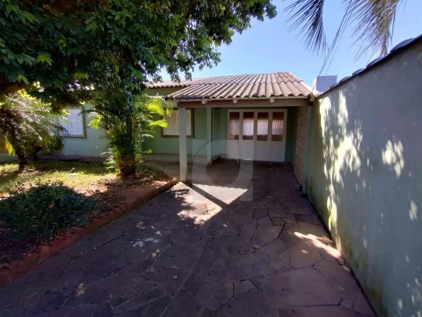 Foto 1 de Casa com 2 quartos à venda, 360m2 em Centro, Portao - RS