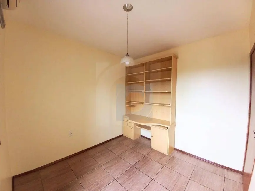 Casa com 3 quartos à venda, 129m2 em Feitoria, Sao Leopoldo - RS - imagem 9 Foto 9 de Casa com 3 quartos à venda, 129m2 em Feitoria, Sao Leopoldo - RS