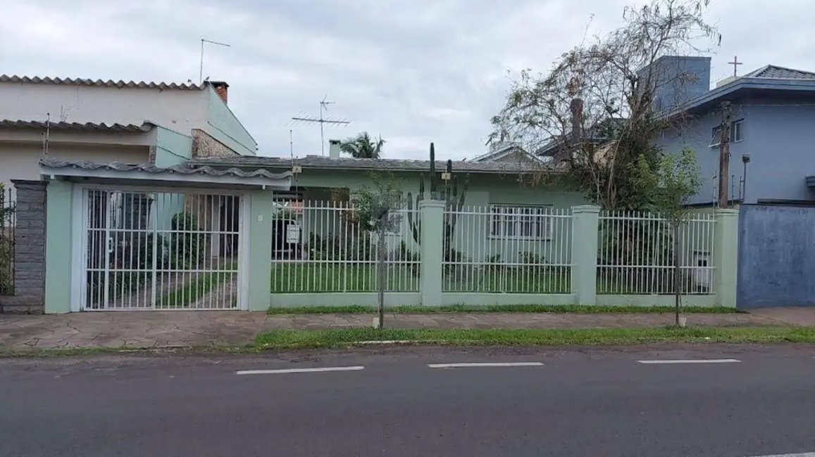 Foto 1 de Casa com 3 quartos à venda, 437m2 em São José, Sao Leopoldo - RS