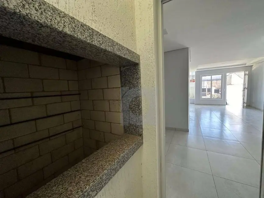 Casa com 2 quartos à venda, 85m2 em Centro, Portao - RS - imagem 4 Foto 4 de Casa com 2 quartos à venda, 85m2 em Centro, Portao - RS