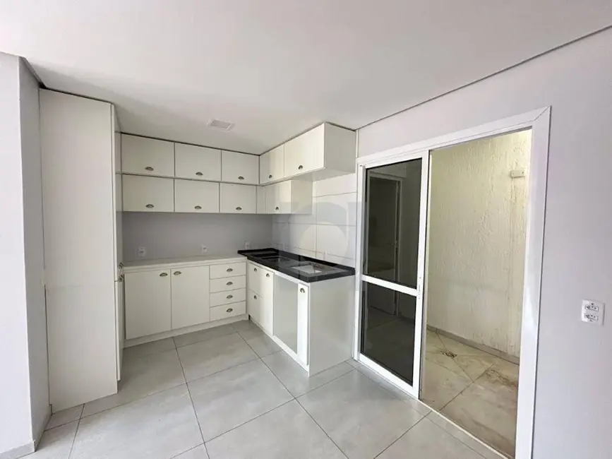 Casa com 2 quartos à venda, 85m2 em Centro, Portao - RS - imagem 3 Foto 3 de Casa com 2 quartos à venda, 85m2 em Centro, Portao - RS