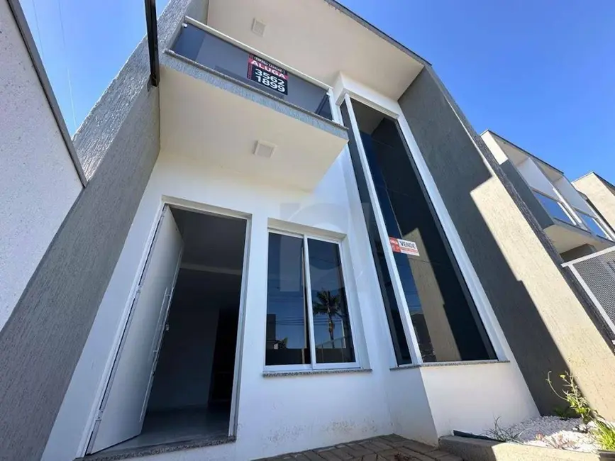 Foto 1 de Casa com 2 quartos à venda, 85m2 em Centro, Portao - RS