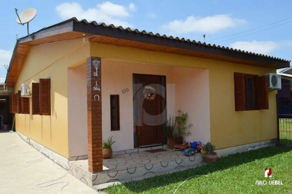 Foto 1 de Casa com 3 quartos à venda, 300m2 em Portao - RS