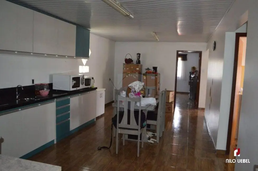 Casa com 3 quartos à venda, 300m2 em Portao - RS - imagem 3 Foto 3 de Casa com 3 quartos à venda, 300m2 em Portao - RS