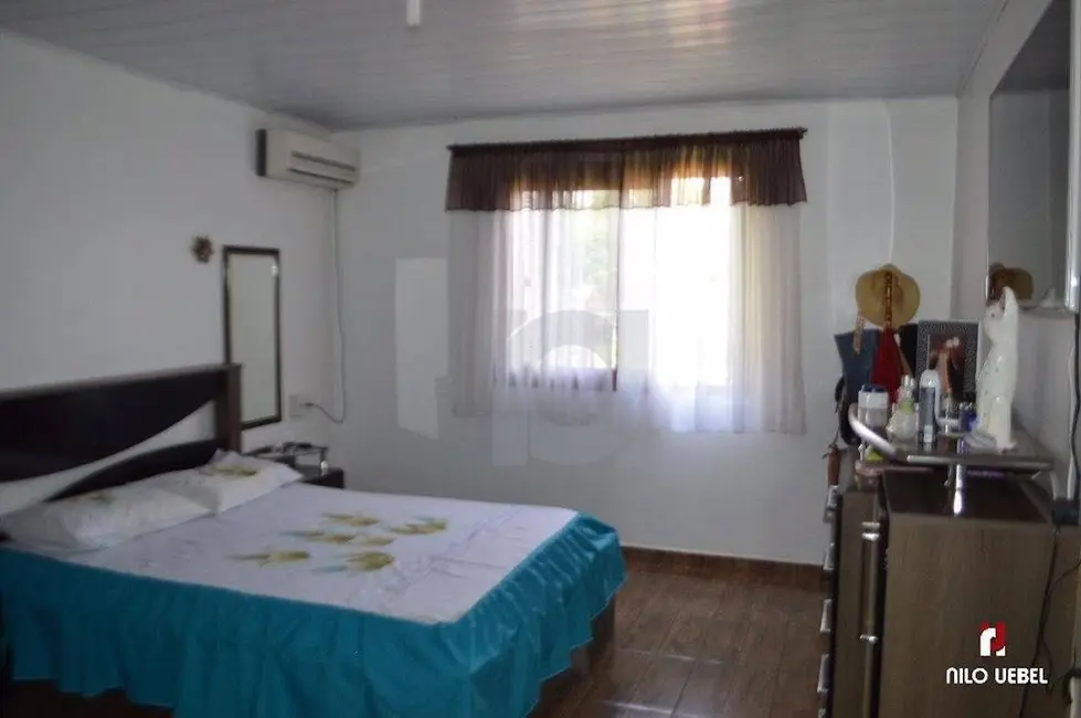 Casa com 3 quartos à venda, 300m2 em Portao - RS - imagem 5 Foto 5 de Casa com 3 quartos à venda, 300m2 em Portao - RS