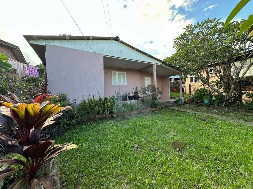 Foto 2 de Casa com 2 quartos à venda, 385m2 em Portao - RS