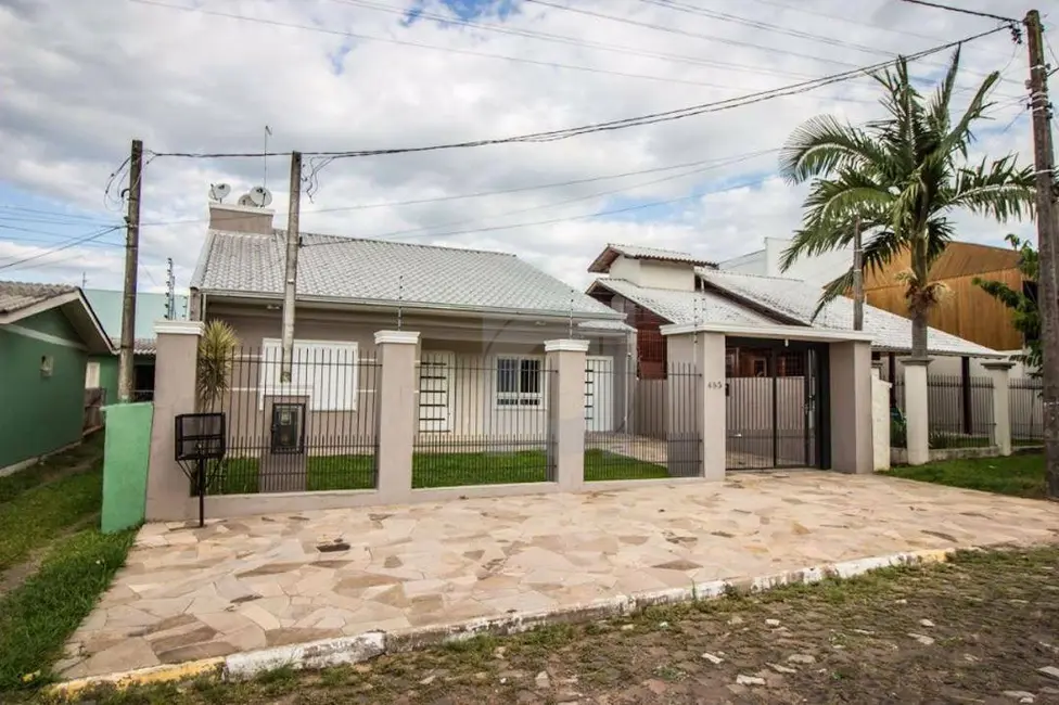 Foto 1 de Casa com 3 quartos à venda, 360m2 em Centro, Portao - RS