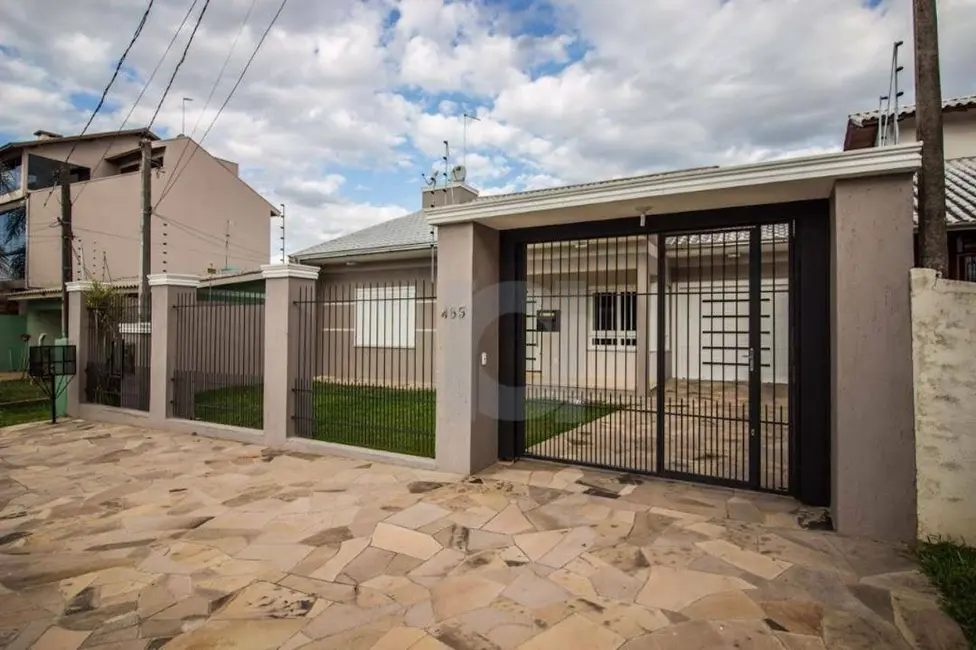 Casa com 3 quartos à venda, 360m2 em Centro, Portao - RS - imagem 6 Foto 6 de Casa com 3 quartos à venda, 360m2 em Centro, Portao - RS