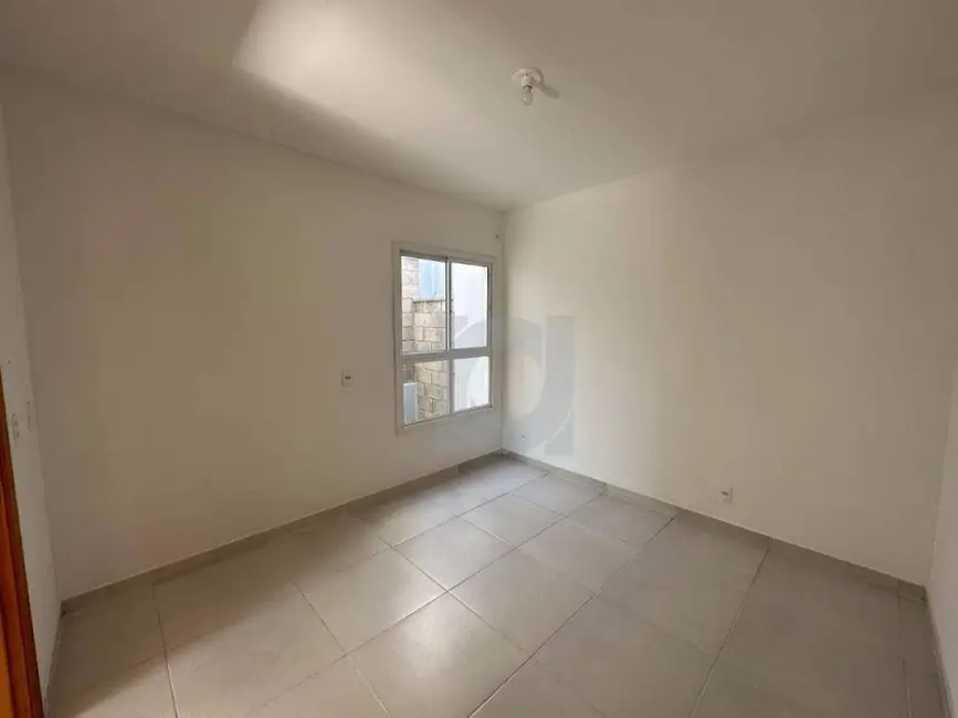 Casa com 2 quartos à venda, 80m2 em Portao - RS - imagem 8 Foto 8 de Casa com 2 quartos à venda, 80m2 em Portao - RS