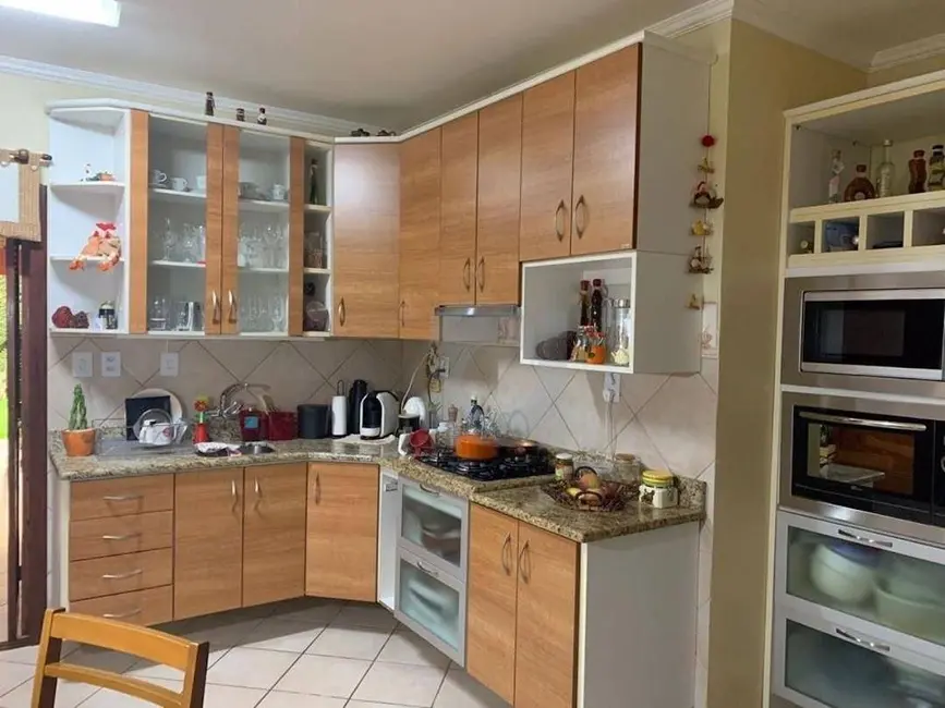 Foto 5 de Casa com 3 quartos à venda, 635m2 em Lomba Grande, Novo Hamburgo - RS