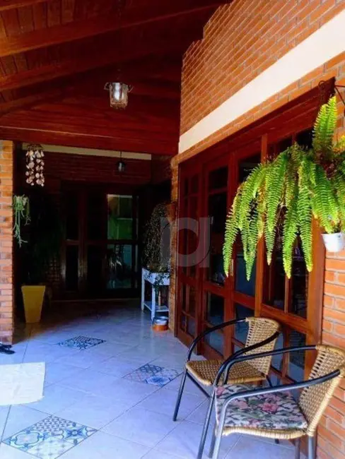 Foto 3 de Casa com 3 quartos à venda, 635m2 em Lomba Grande, Novo Hamburgo - RS