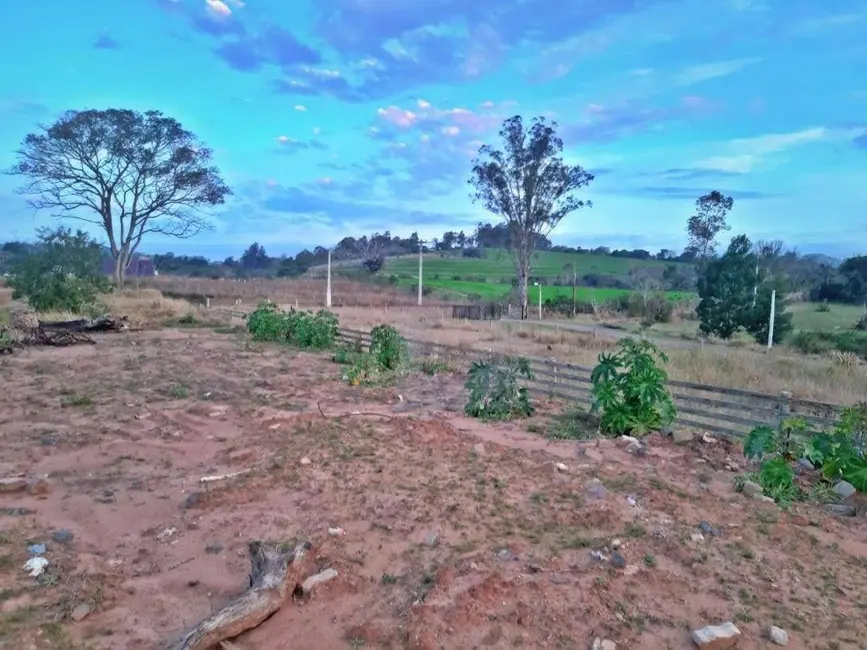 Terreno / Lote à venda, 1024m2 em Lomba Grande, Novo Hamburgo - RS - imagem 4 Foto 4 de Terreno / Lote à venda, 1024m2 em Lomba Grande, Novo Hamburgo - RS