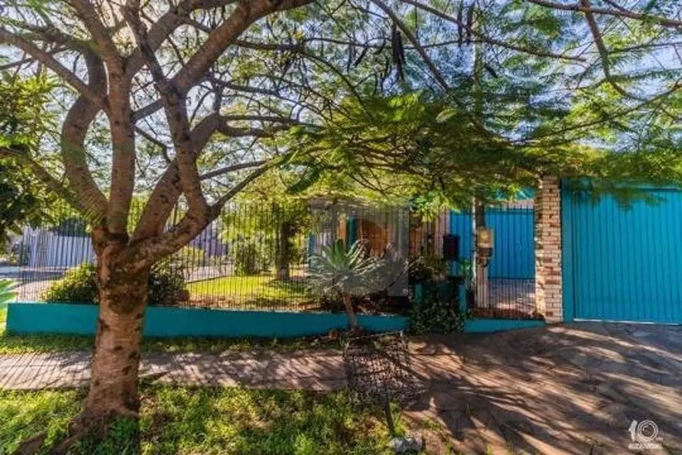 Casa com 4 quartos à venda e para alugar, 465m2 em Cristo Rei, Sao Leopoldo - RS - imagem 3 Foto 3 de Casa com 4 quartos à venda e para alugar, 465m2 em Cristo Rei, Sao Leopoldo - RS