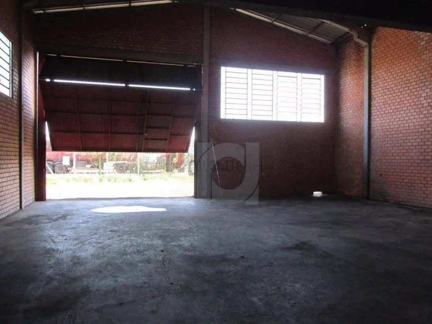 Foto 4 de Armazém / Galpão à venda, 495m2 em Centro, Portao - RS