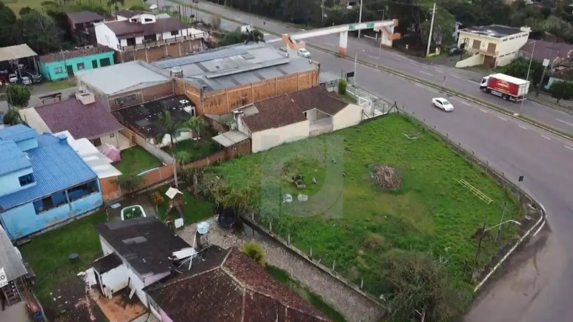 Casa com 3 quartos à venda, 600m2 em Portao - RS - imagem 8 Foto 8 de Casa com 3 quartos à venda, 600m2 em Portao - RS