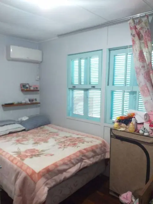 Casa com 2 quartos à venda, 330m2 em Portao - RS - imagem 7 Foto 7 de Casa com 2 quartos à venda, 330m2 em Portao - RS
