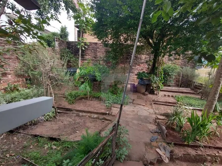 Casa com 2 quartos à venda, 300m2 em Centro, Portao - RS - imagem 5 Foto 5 de Casa com 2 quartos à venda, 300m2 em Centro, Portao - RS