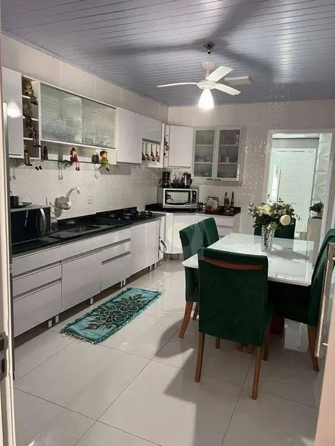 Casa com 2 quartos à venda, 180m2 em Portao - RS - imagem 6 Foto 6 de Casa com 2 quartos à venda, 180m2 em Portao - RS