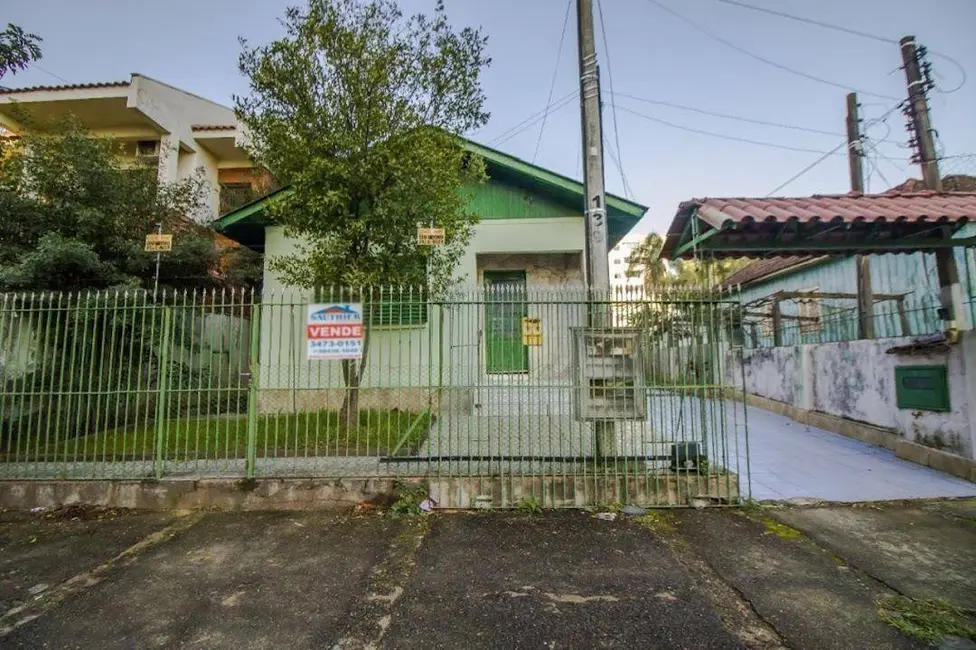 Foto 1 de Casa com 2 quartos à venda, 440m2 em Centro, Esteio - RS
