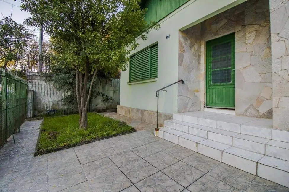 Foto 4 de Casa com 2 quartos à venda, 440m2 em Centro, Esteio - RS