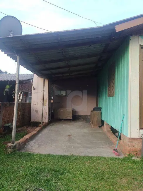 Foto 2 de Casa com 2 quartos à venda, 280m2 em Portao - RS