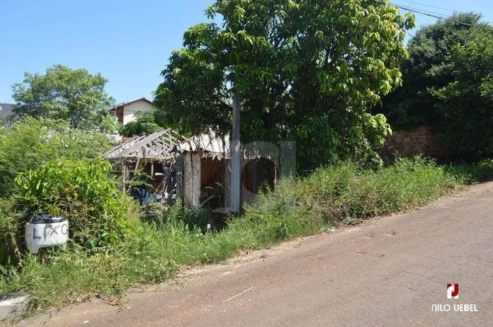 Foto 1 de Terreno / Lote à venda, 392m2 em Portao - RS
