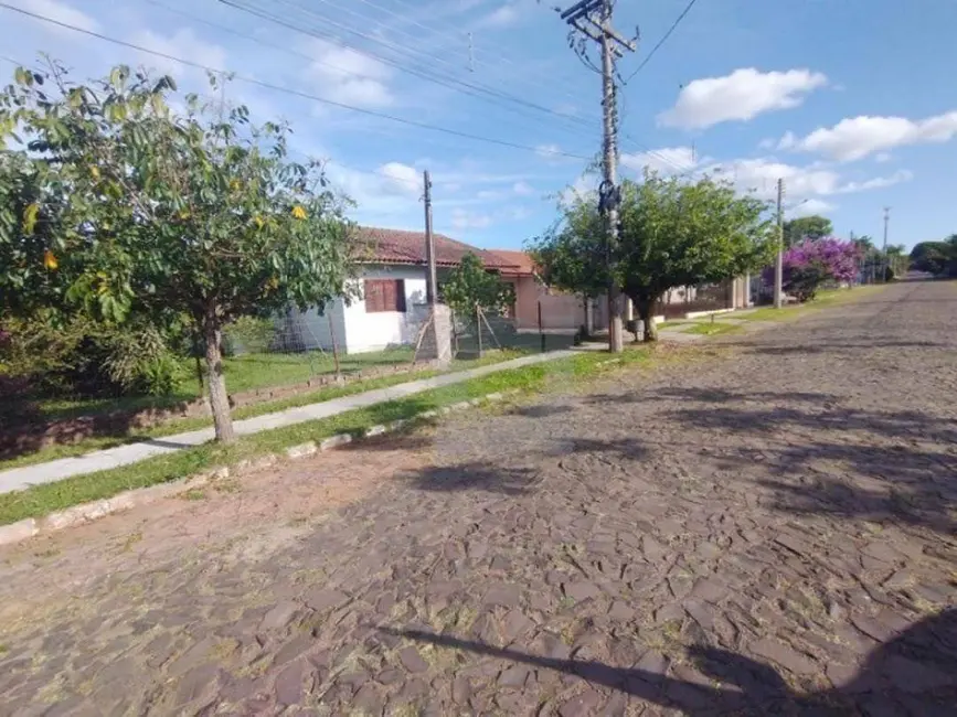 Casa com 2 quartos à venda, 353m2 em Portao - RS - imagem 2 Foto 2 de Casa com 2 quartos à venda, 353m2 em Portao - RS