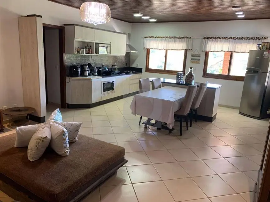 Foto 5 de Casa de Condomínio com 4 quartos à venda, 1000m2 em Lomba Grande, Novo Hamburgo - RS