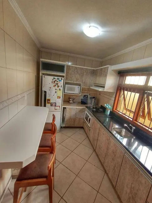 Foto 8 de Casa com 3 quartos à venda, 450m2 em São José, Sao Leopoldo - RS