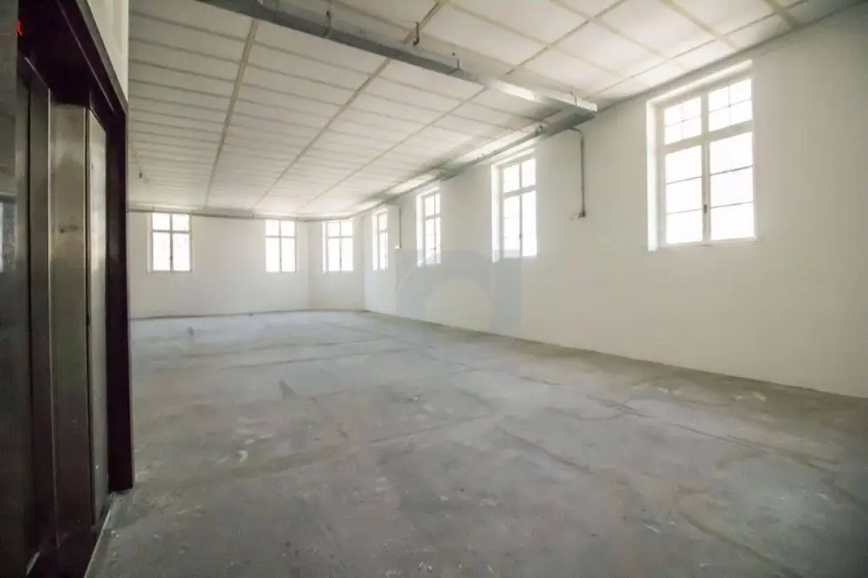 Sala Comercial para alugar, 581m2 em Centro, Sao Leopoldo - RS - imagem 5 Foto 5 de Sala Comercial para alugar, 581m2 em Centro, Sao Leopoldo - RS