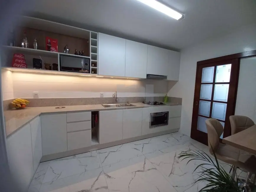 Foto 2 de Apartamento com 2 quartos à venda, 94m2 em Centro, Sao Leopoldo - RS