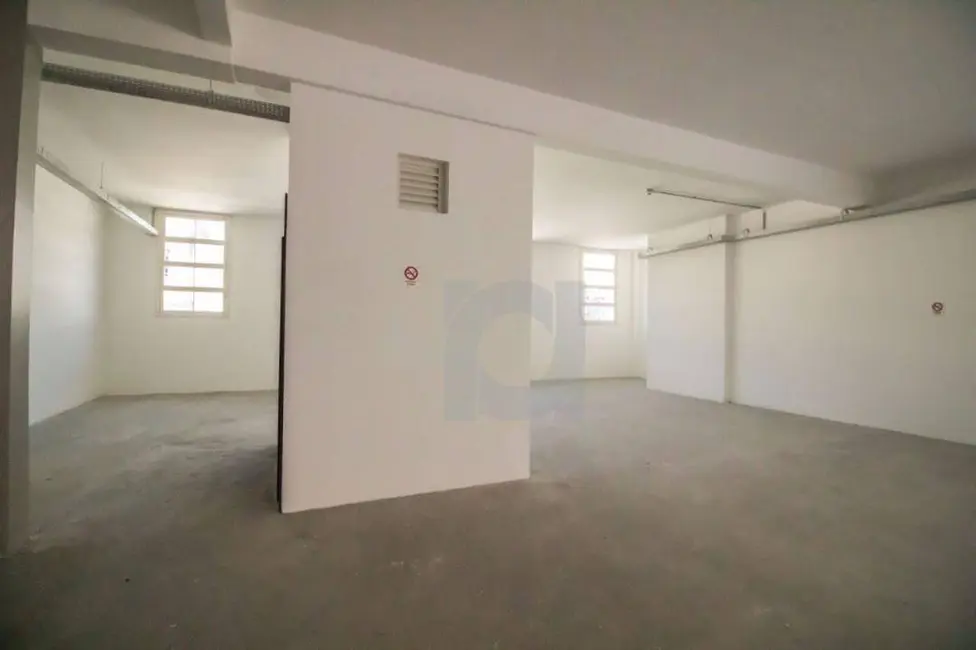 Sala Comercial para alugar, 581m2 em Centro, Sao Leopoldo - RS - imagem 3 Foto 3 de Sala Comercial para alugar, 581m2 em Centro, Sao Leopoldo - RS
