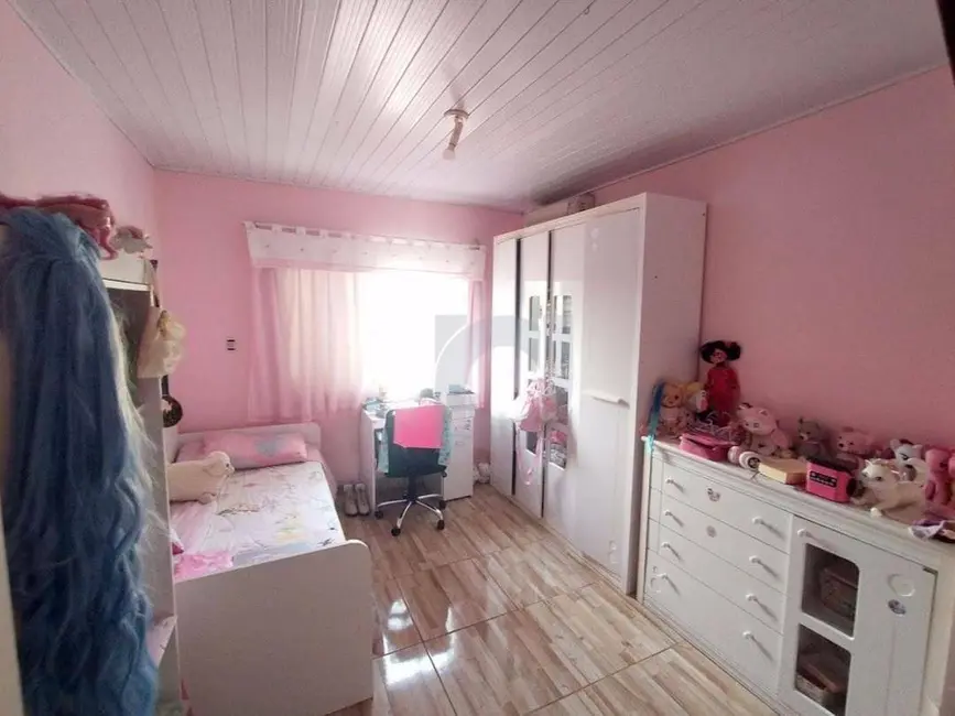 Casa com 3 quartos à venda, 360m2 em Portao - RS - imagem 6 Foto 6 de Casa com 3 quartos à venda, 360m2 em Portao - RS
