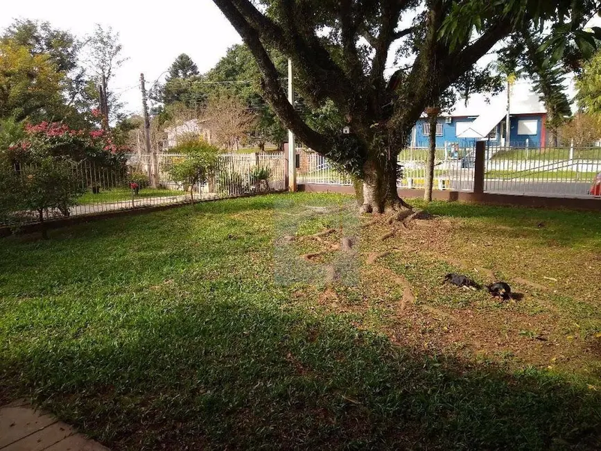Casa com 2 quartos à venda e para alugar, 612m2 em Centro, Portao - RS - imagem 7 Foto 7 de Casa com 2 quartos à venda e para alugar, 612m2 em Centro, Portao - RS