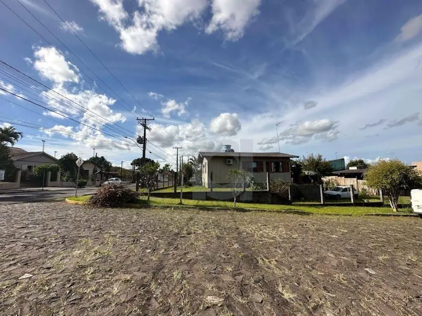 Casa com 3 quartos à venda, 384m2 em Centro, Portao - RS - imagem 6 Foto 6 de Casa com 3 quartos à venda, 384m2 em Centro, Portao - RS