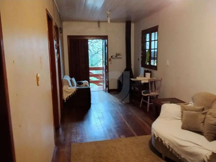 Casa com 3 quartos à venda, 300m2 em Portao - RS - imagem 5 Foto 5 de Casa com 3 quartos à venda, 300m2 em Portao - RS