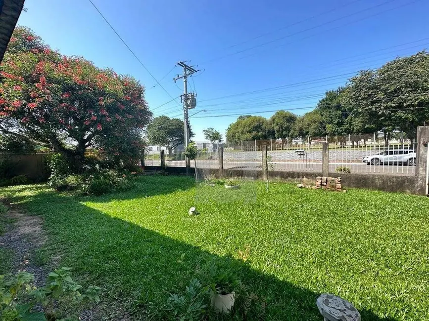 Casa com 3 quartos à venda, 1237m2 em Centro, Portao - RS - imagem 3 Foto 3 de Casa com 3 quartos à venda, 1237m2 em Centro, Portao - RS