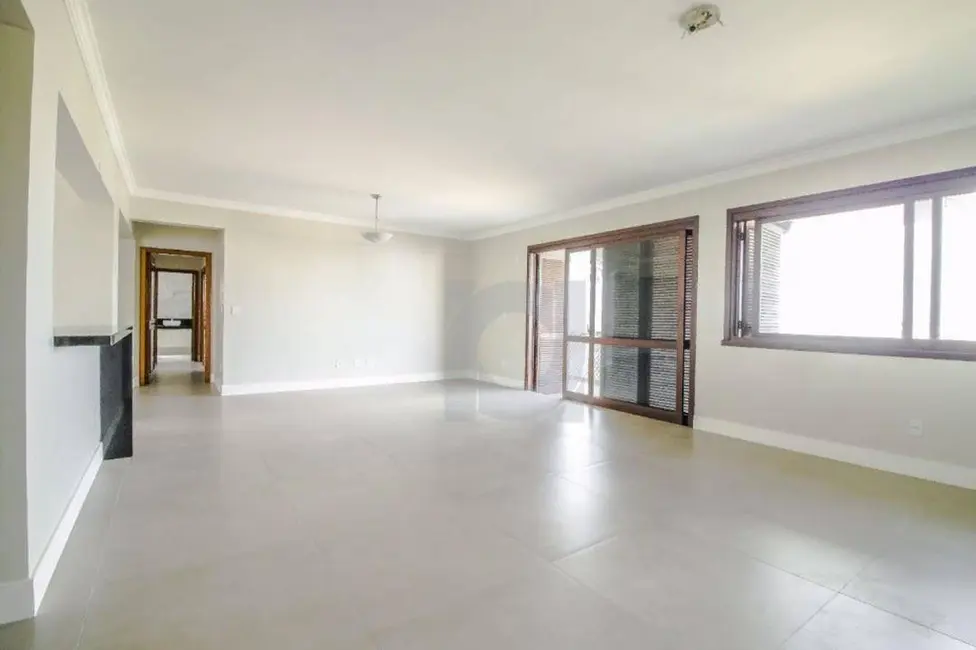 Apartamento com 3 quartos à venda, 240m2 em Centro, Sao Leopoldo - RS - imagem 5 Foto 5 de Apartamento com 3 quartos à venda, 240m2 em Centro, Sao Leopoldo - RS