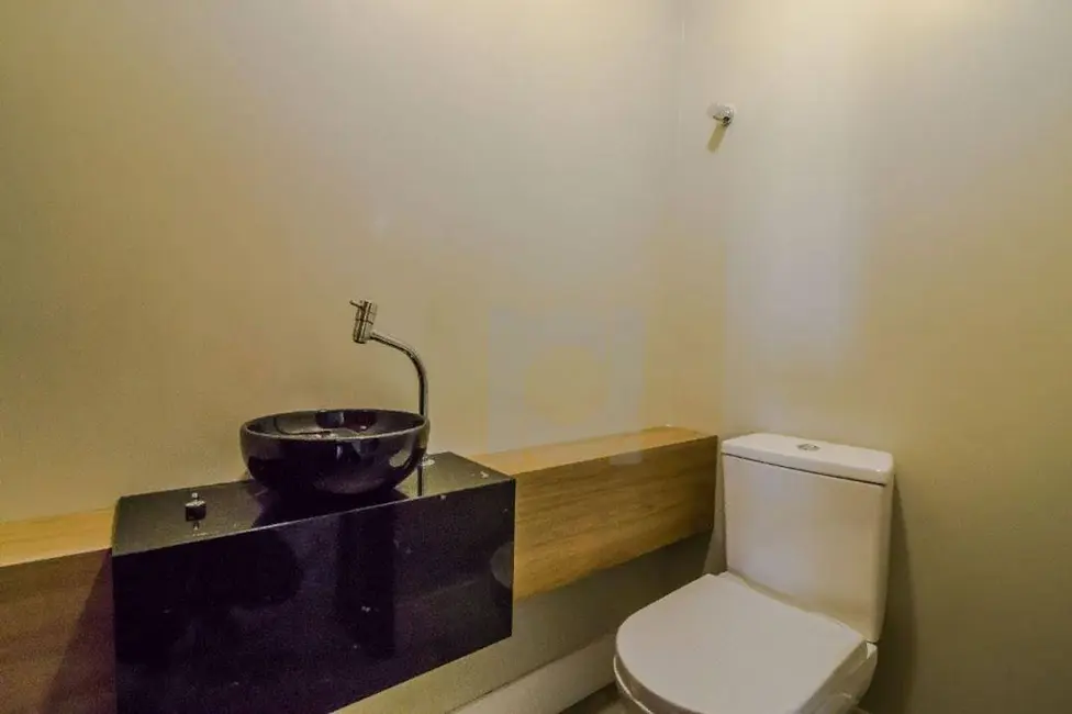 Apartamento com 3 quartos à venda, 240m2 em Centro, Sao Leopoldo - RS - imagem 3 Foto 3 de Apartamento com 3 quartos à venda, 240m2 em Centro, Sao Leopoldo - RS