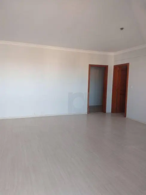 Foto 9 de Apartamento com 3 quartos para alugar, 215m2 em Centro, Sao Leopoldo - RS