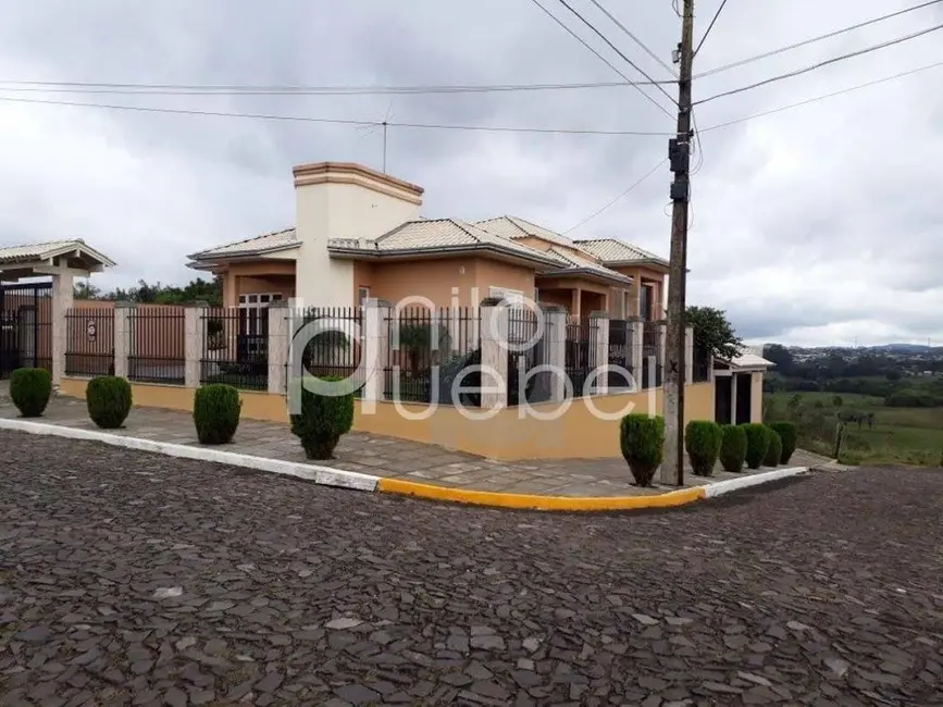 Foto 2 de Casa com 3 quartos à venda, 230m2 em Portao - RS