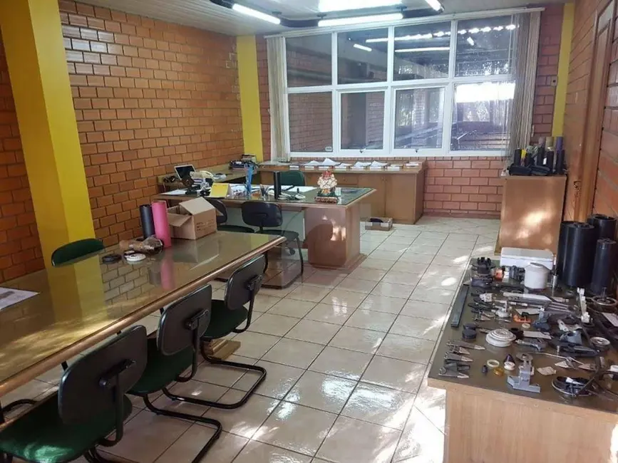 Foto 5 de Armazém / Galpão à venda, 1926m2 em Feitoria, Sao Leopoldo - RS