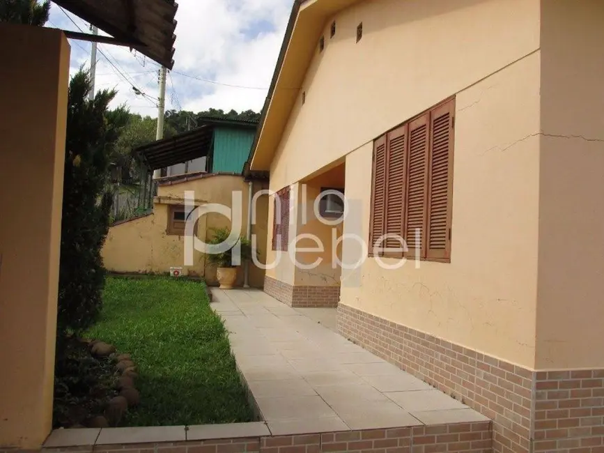 Casa com 4 quartos à venda, 720m2 em Portao - RS - imagem 4 Foto 4 de Casa com 4 quartos à venda, 720m2 em Portao - RS