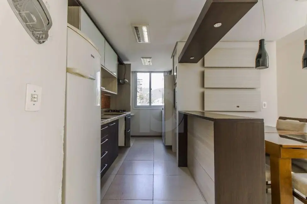 Foto 2 de Apartamento com 2 quartos à venda, 92m2 em Centro, Novo Hamburgo - RS