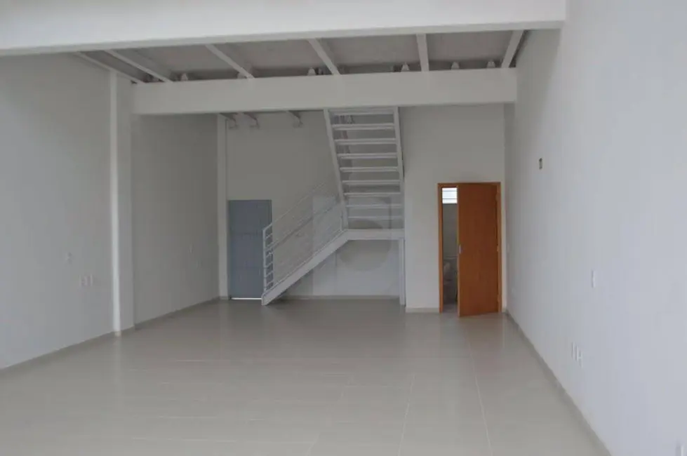 Foto 1 de Loja para alugar, 110m2 em Jardim Mauá, Novo Hamburgo - RS