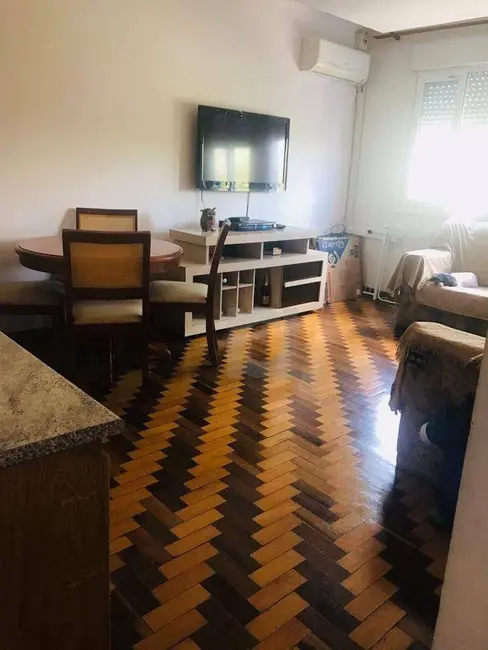 Foto 6 de Apartamento com 2 quartos à venda, 86m2 em Floresta, Porto Alegre - RS