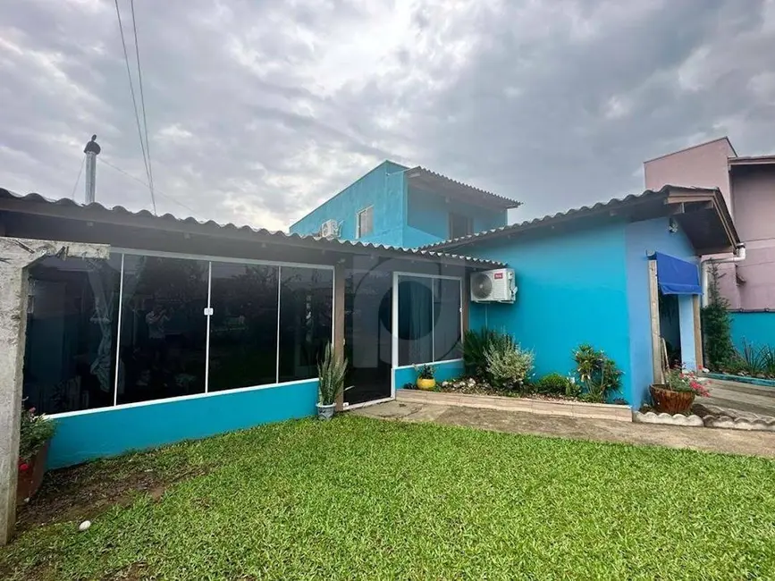 Foto 1 de Casa com 3 quartos à venda, 360m2 em Portao - RS