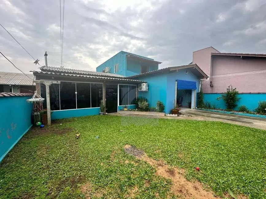 Casa com 3 quartos à venda, 360m2 em Portao - RS - imagem 6 Foto 6 de Casa com 3 quartos à venda, 360m2 em Portao - RS